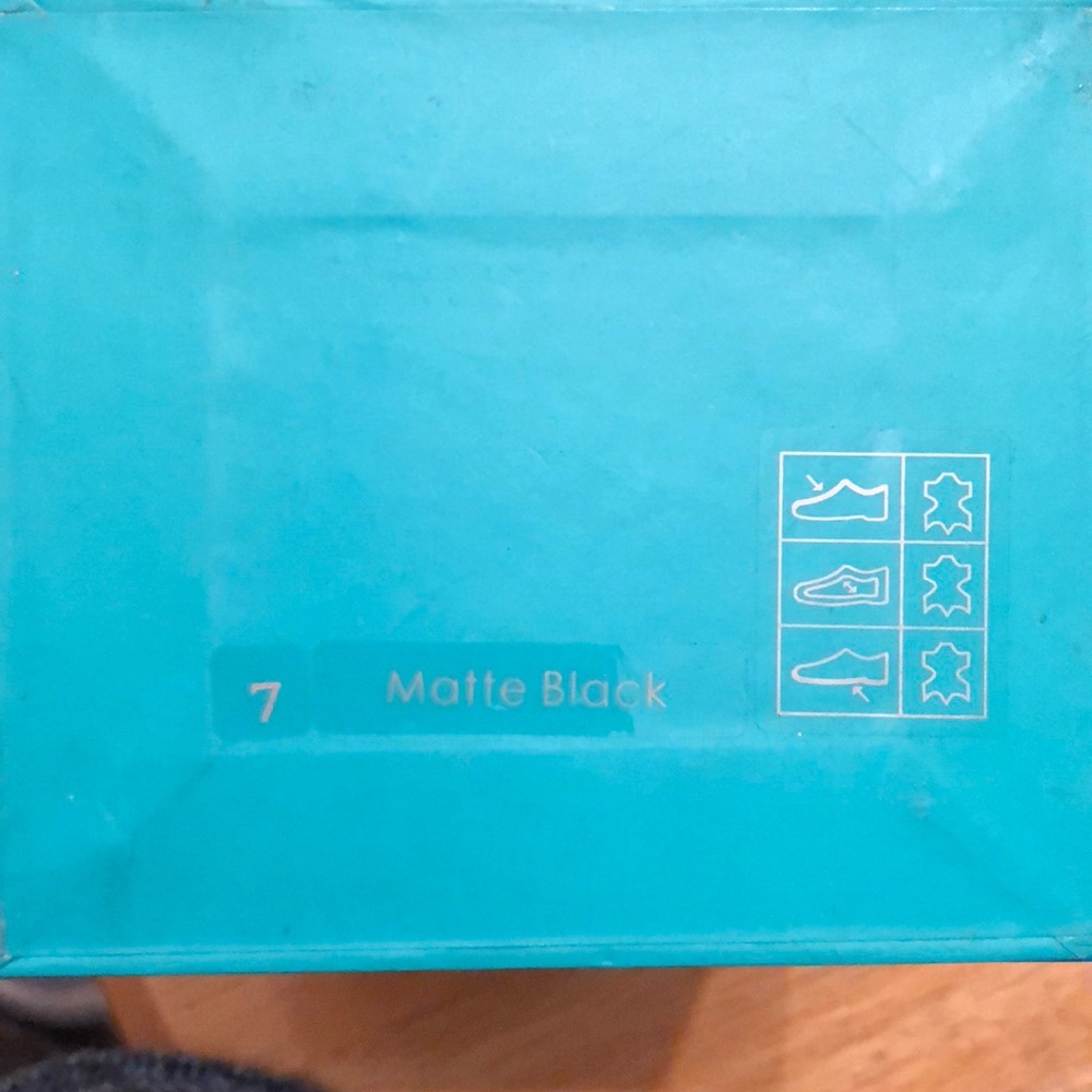 Tieks size 7 matte black